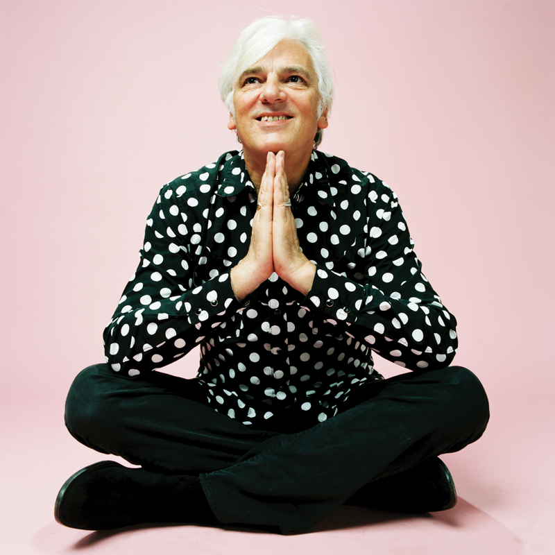 Robyn Hitchcock Reinvents Himself in Nashville